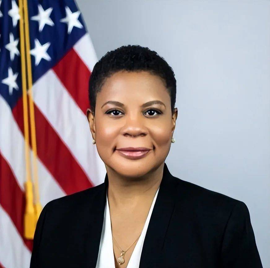 阿隆德拉·纳尔逊(alondra nelson)——白宫科技政策办公室据了解,她