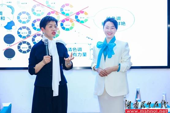 终身名誉会长李蒲初,顾问刘建平,文化艺术委员会顾问刘绮国,常务副
