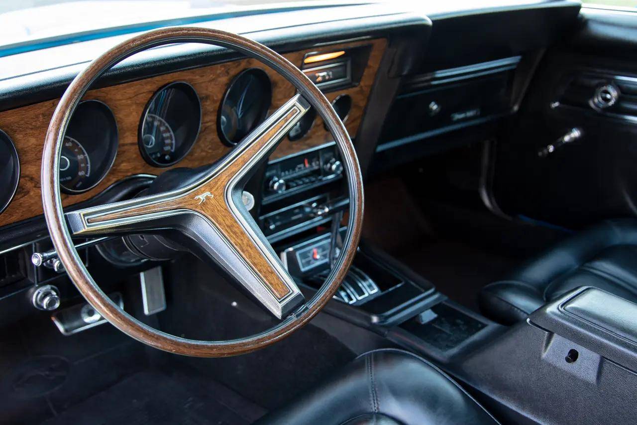 上世纪美式老爷车型回顾②//1971-1973水星美洲狮的狂野外形_搜狐汽车