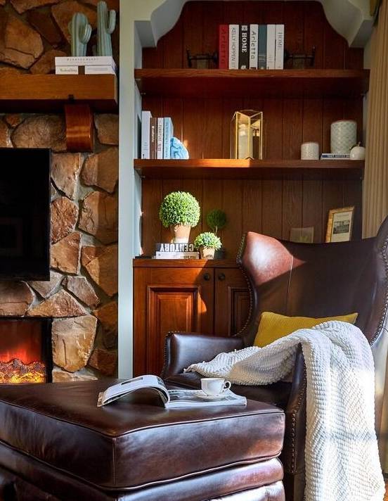 电视墙是我们最为喜欢的了,美式最初是由西方传入中国的风格,最明显的