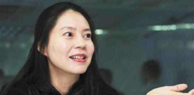 39年前,那个叛逃美国的网球天才,32年后却高调回国只为捞金_胡娜_赛事