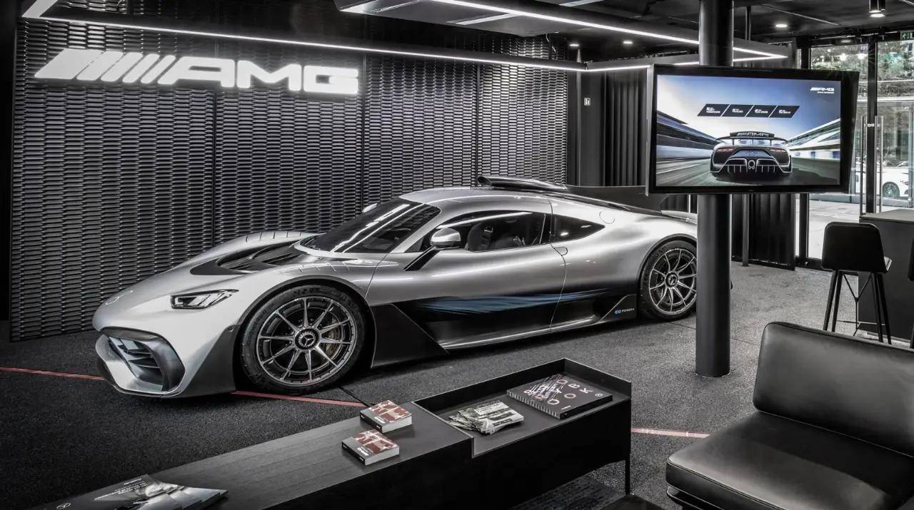 1977年w123奔驰amg还不足1万欧?_搜狐汽车_搜狐网