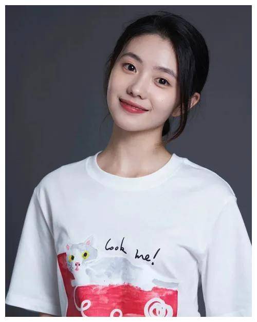 刘浩存资源大幅提升网剧表现水准提升演技备受认可