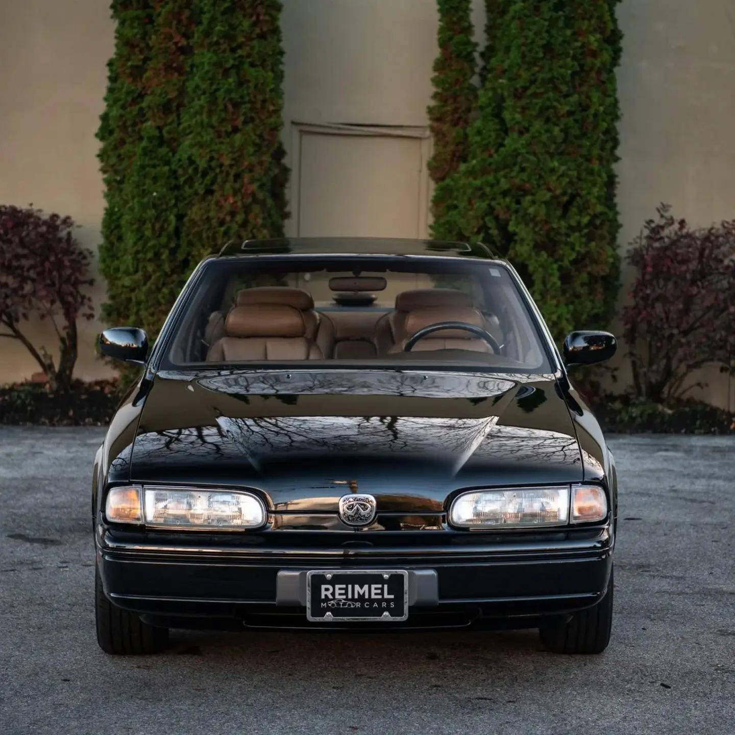 第一代英菲尼迪q45 平凡中有不凡_搜狐汽车_搜狐网