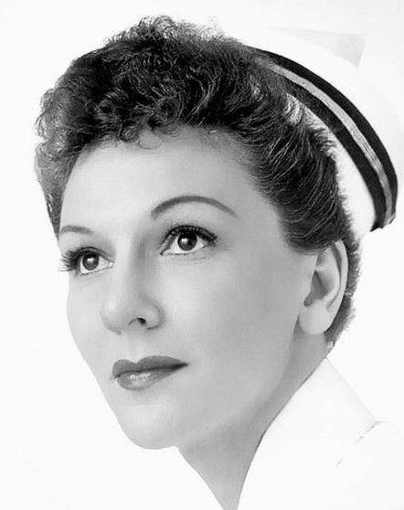 原创他娶了比自己大38岁的美国妻子遗产继承70亿美金每天捐款7万