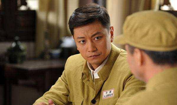 "成功了!我们成功了!"刘克东和邢波如高兴地喊了起来.