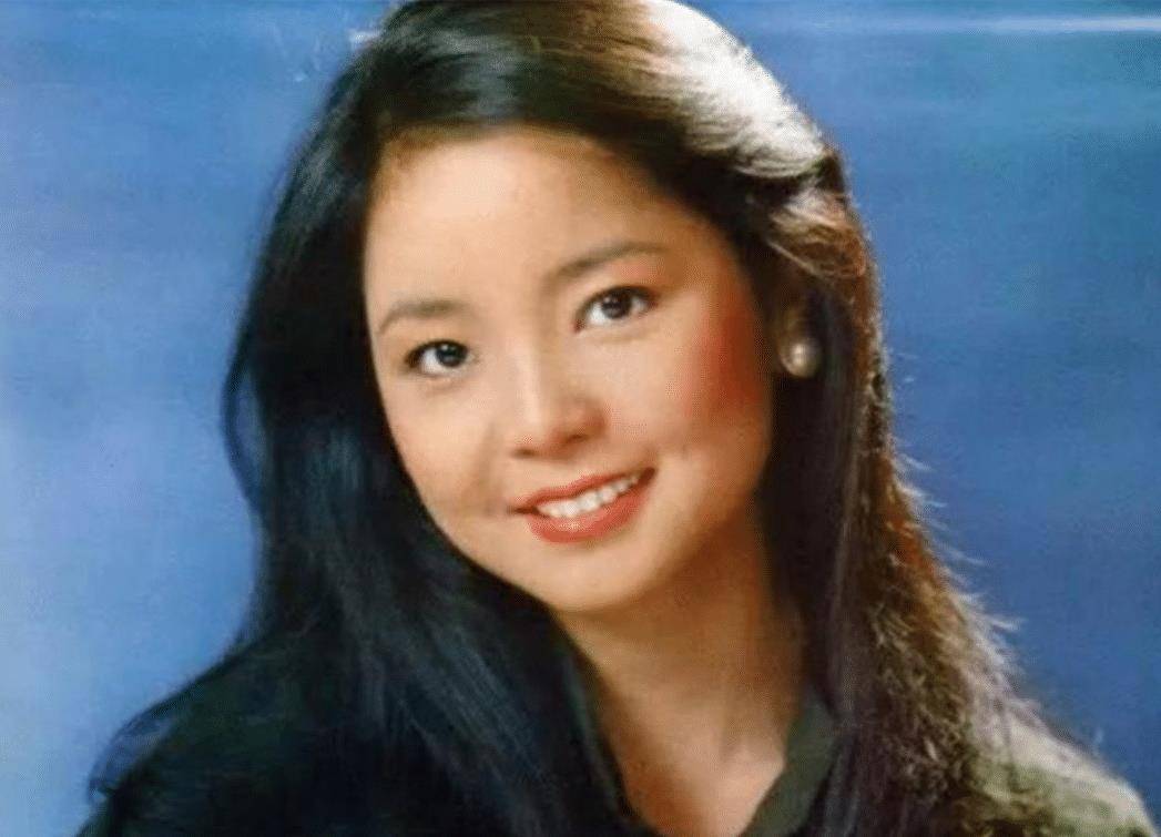 原创他毕业于黄埔军校却一生无为生了个女儿成了歌坛巨星家喻户晓