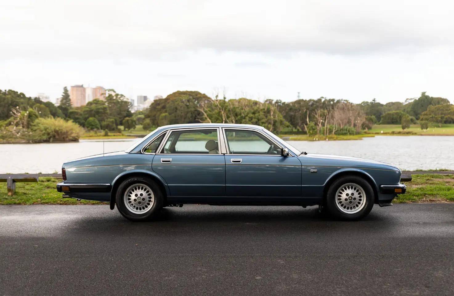 当一部车被称为君主时 1988捷豹xj6 sovereign_搜狐汽车_搜狐网