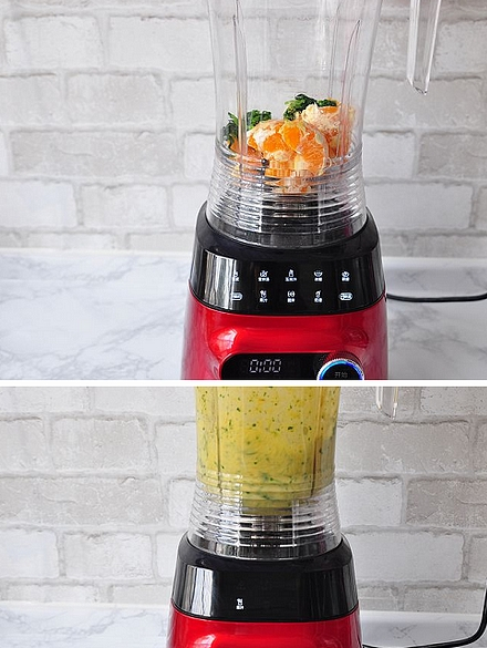 它是营养模范生,炒着吃,拌着吃,不知你试没试过做果汁,味不错_菠菜