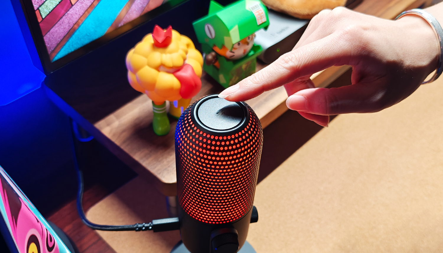 原创可自定义rgb的麦克风直播与视频的创作利器雷蛇魔音海妖v3幻彩版