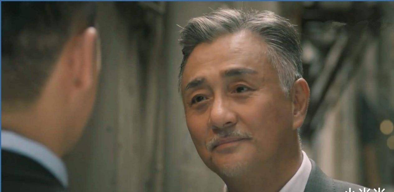 吴岱融有很多经典的角色,比如曾经和梁朝伟一起拍摄《小鱼儿与花无缺