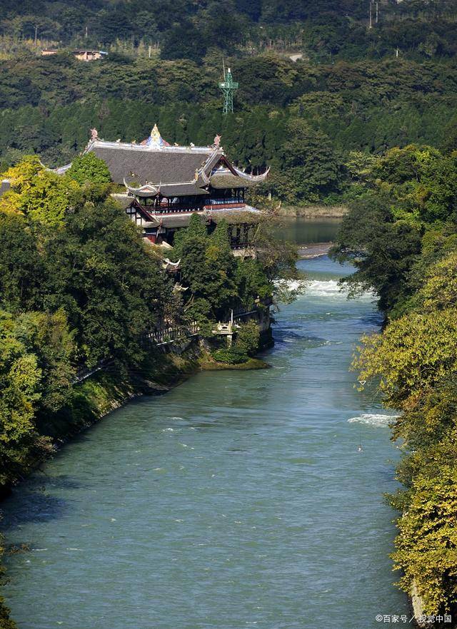 想去四川旅游（想去四川旅游去哪儿找个导游）《四川旅行哪里去》