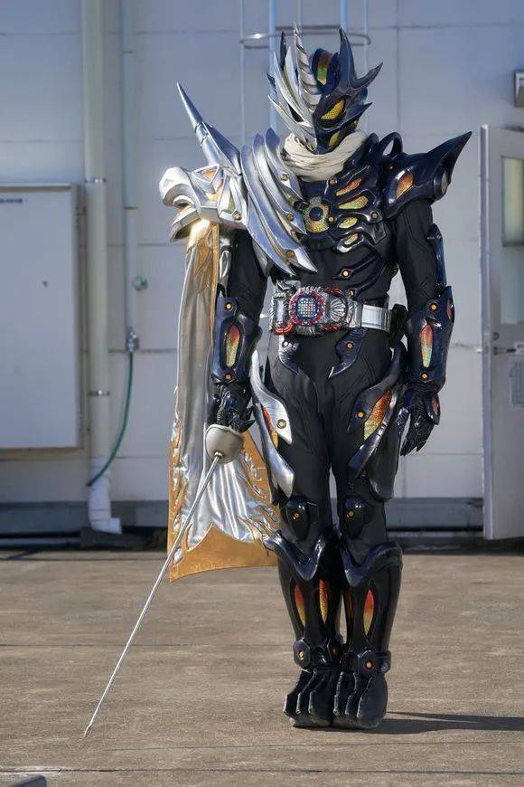 原创假面骑士gotchard大姐成为最年轻的骑士三姐被逼入绝境