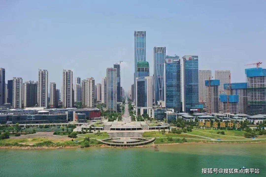 长沙旭辉铂悦滨江欢迎您铂悦滨江售楼中心地址24小时电话铂悦滨江楼盘