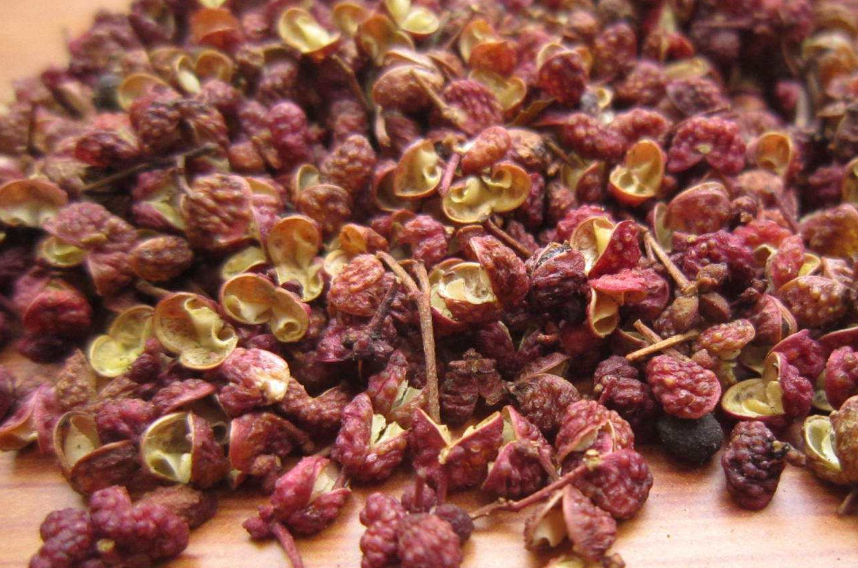 原创花椒和它搭档泡水喝两杯排出肠道宿便大肚子不见了