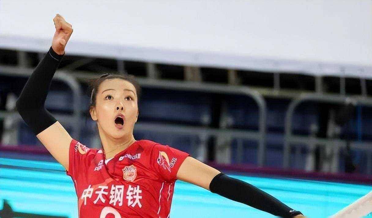 除了张常宁和朱婷之外,丁霞,杨涵玉,许嘉楠,仲慧等四名球员也因各种