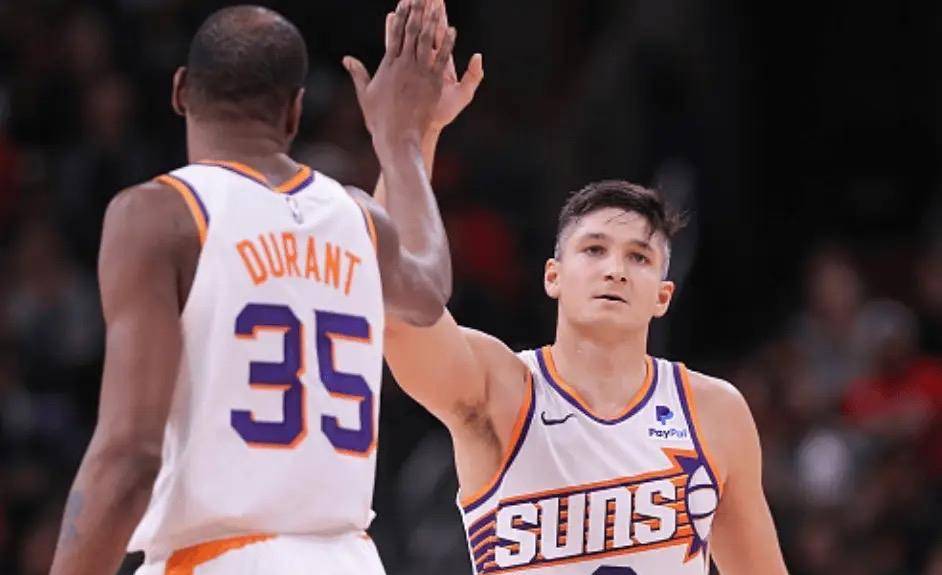 比赛_努尔基奇_格雷森阿伦