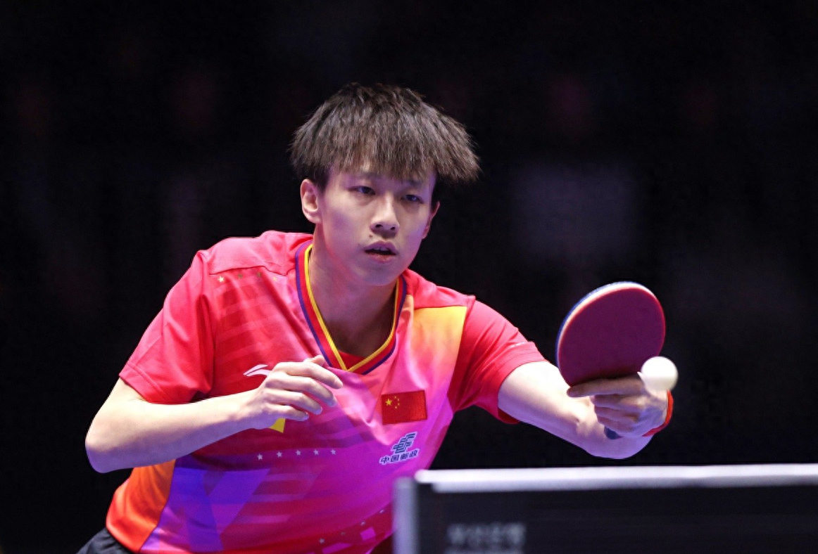 3月11日,乒乓球新加坡大满贯赛男单比赛激战正酣,在刚刚结束的一场