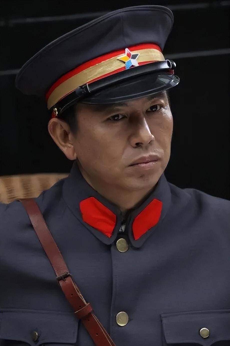 原创江柏萱是著名演员不顾家人反对娶二婚妻子恩爱26年55岁翻红