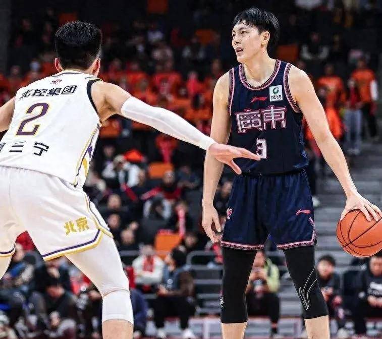 送土味海报,太有纪念意义了!_人气_徐杰_周琦