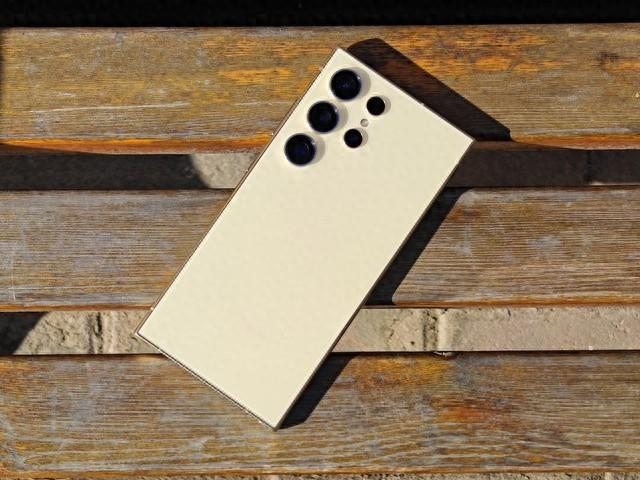 ai手机大盘点覆盖中端到高端尝鲜可以选这三款