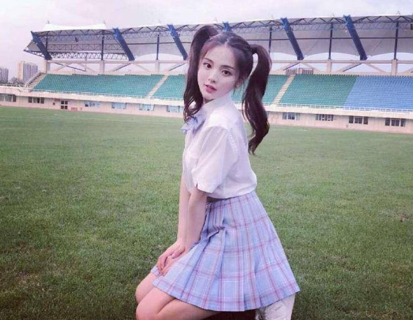 原创仙女的脚真的不会臭吗脚好看的女生又有多美网友确实好看