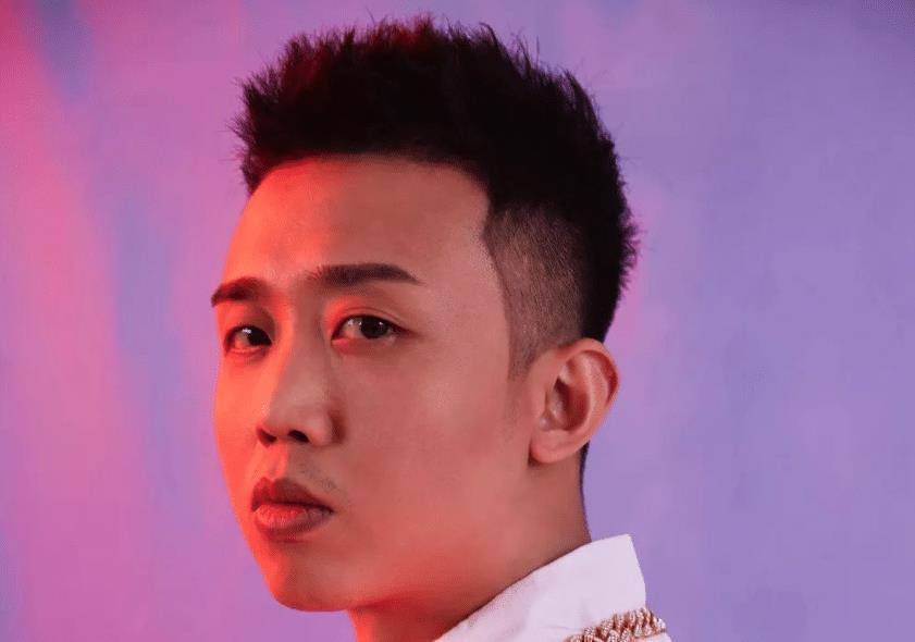 嘻哈歌手gai翻车了私聊女粉丝事件再发酵女方小号发文回应