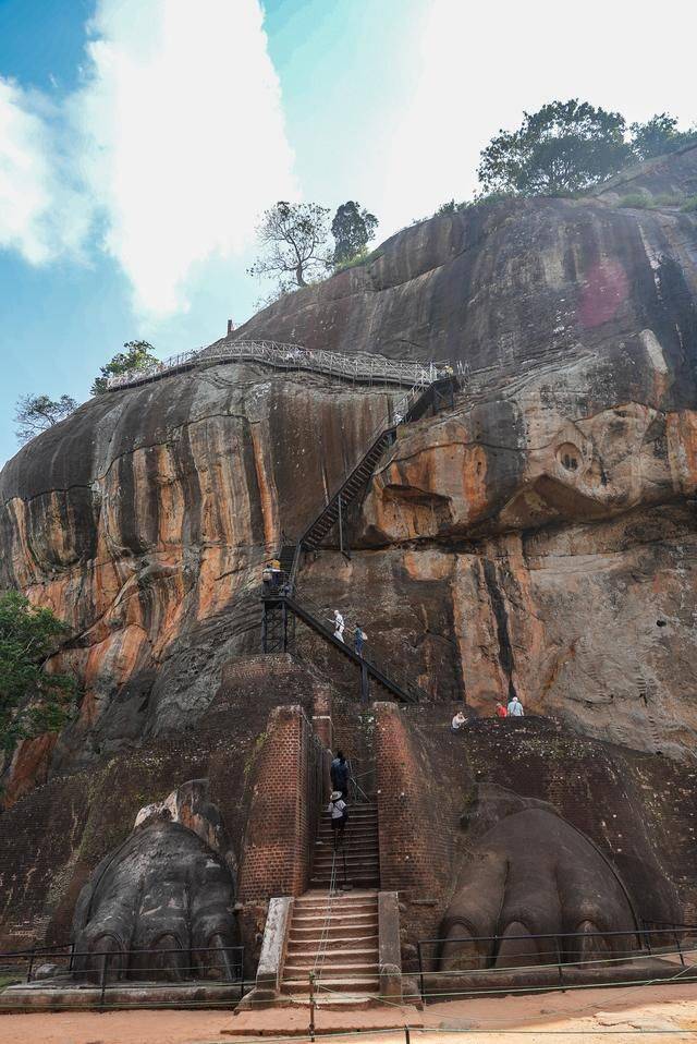 斯里兰卡的天空之城神奇的空中宫殿狮子岩