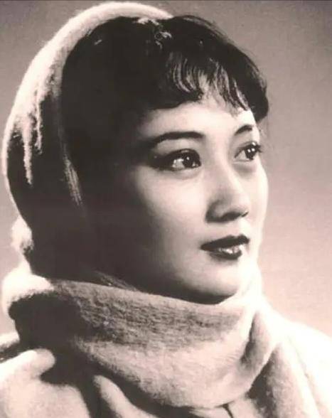 王晓棠上世纪最美女将军无数人心目中女神87岁风采依旧夺目