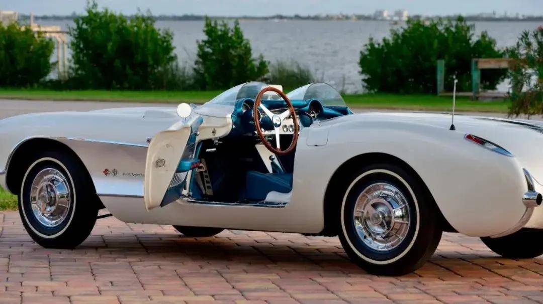 价值百万美元的1957年雪佛兰科尔维特supersport_搜狐汽车_搜狐网