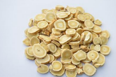 用黄芪养生,可以双向调节血压,保护心血管,但这3种人最好别用_身体_肝