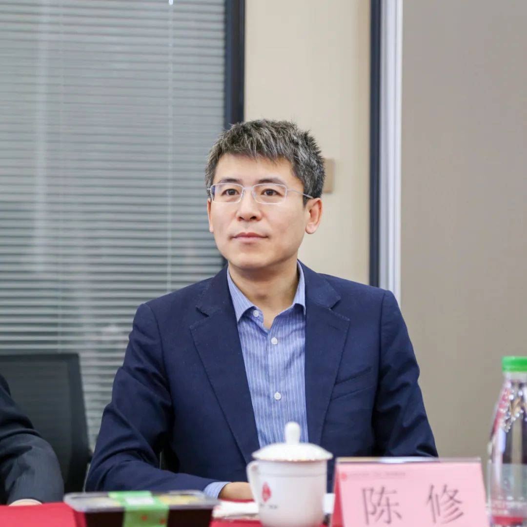 京师深圳律所与中南民族大学法学院举行实习实践教学基地揭牌仪式