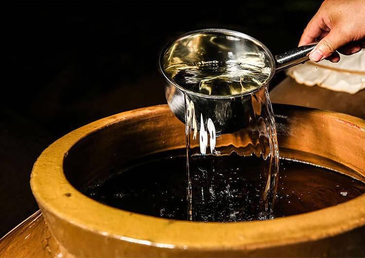 中国蒸馏酒酿造知识大全