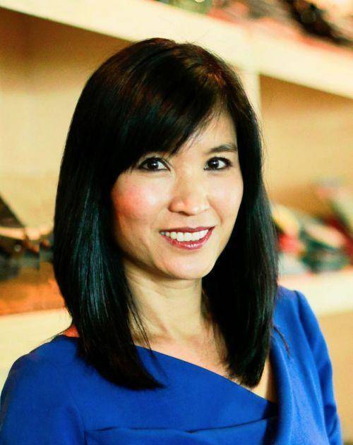 原创她是美国亚裔小姐冠军嫁给美国首位华裔州长希拉里我欣赏她