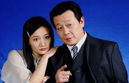 揭秘69岁老戏骨寇世勋的双妻生活27年和平共处背后的辛酸与真相