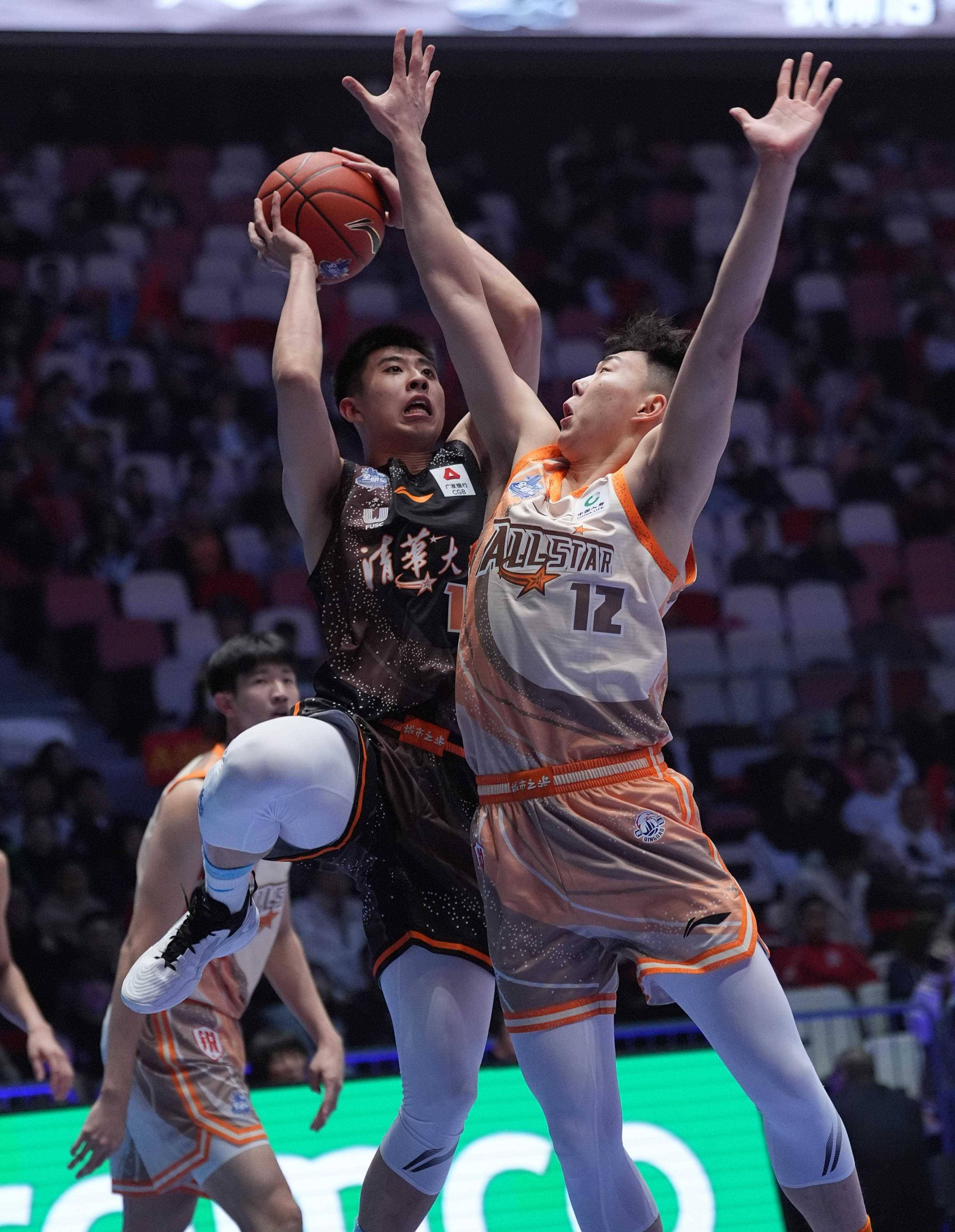 体育篮球cba全明星赛星锐赛清华大学队胜星锐一年级