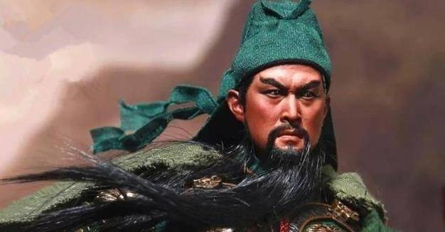 原创关羽的雕像为什么双眼都闭着老木匠没人敢让他睁眼