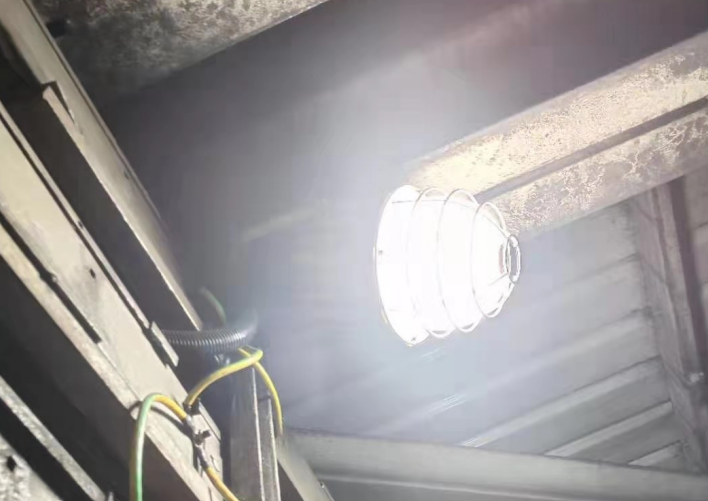 防爆灯具的选用安装使用和维护方法