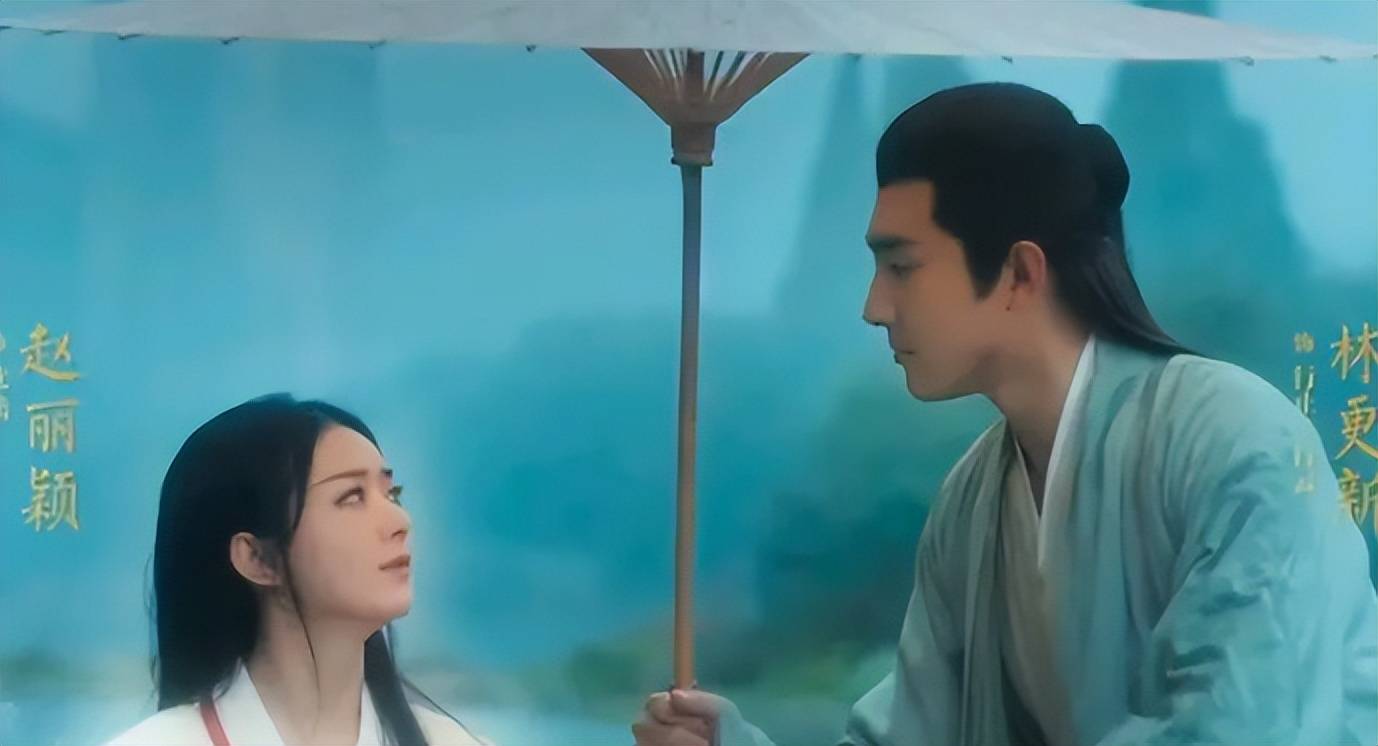 原创            赵丽颖和林更新拍立得照曝光，这氛围也太甜了吧！