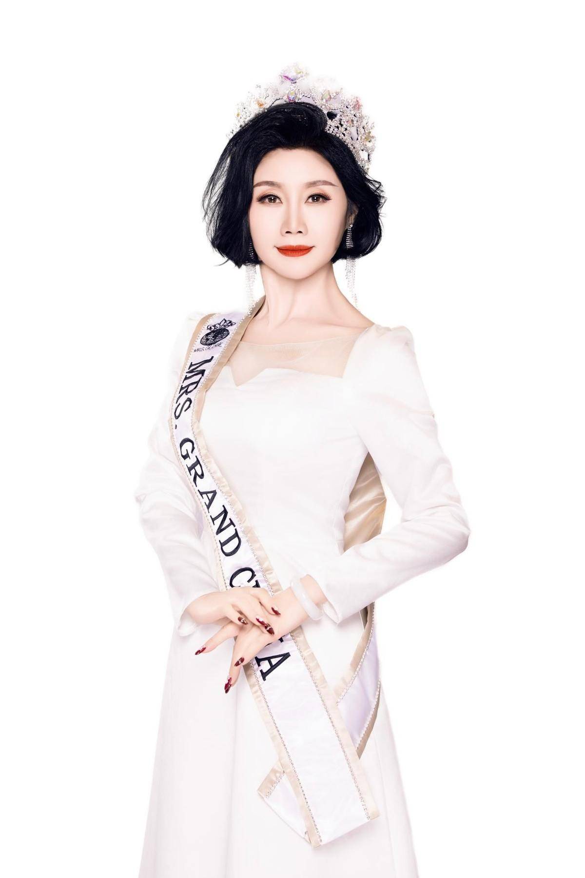 华夏夫人周瑛闪耀环球夫人全球总决赛精彩表演彰显中华风采