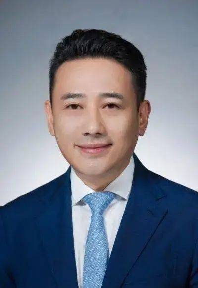 上述消息显示,潘恩华已任上海市金山区政府党组成员.