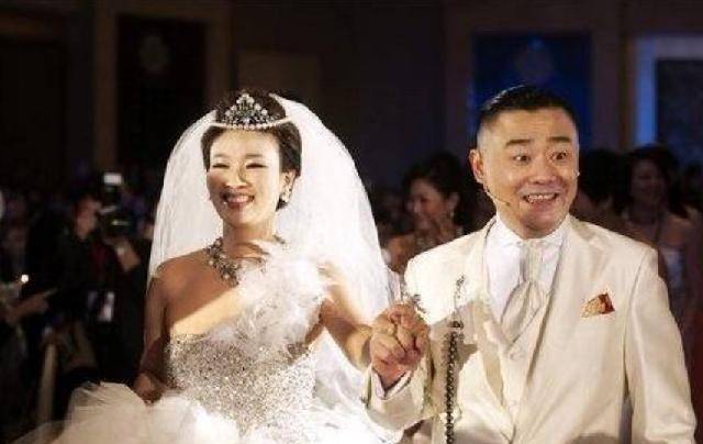 打瞎岳父,将恩人扫地出门,嘲讽郭德纲,周立波多行不义必自毙_张洁_关