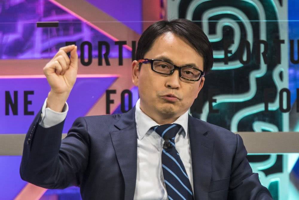 又一个大佬选择移民,这次是高瓴资本张磊,个人资产超过了200亿