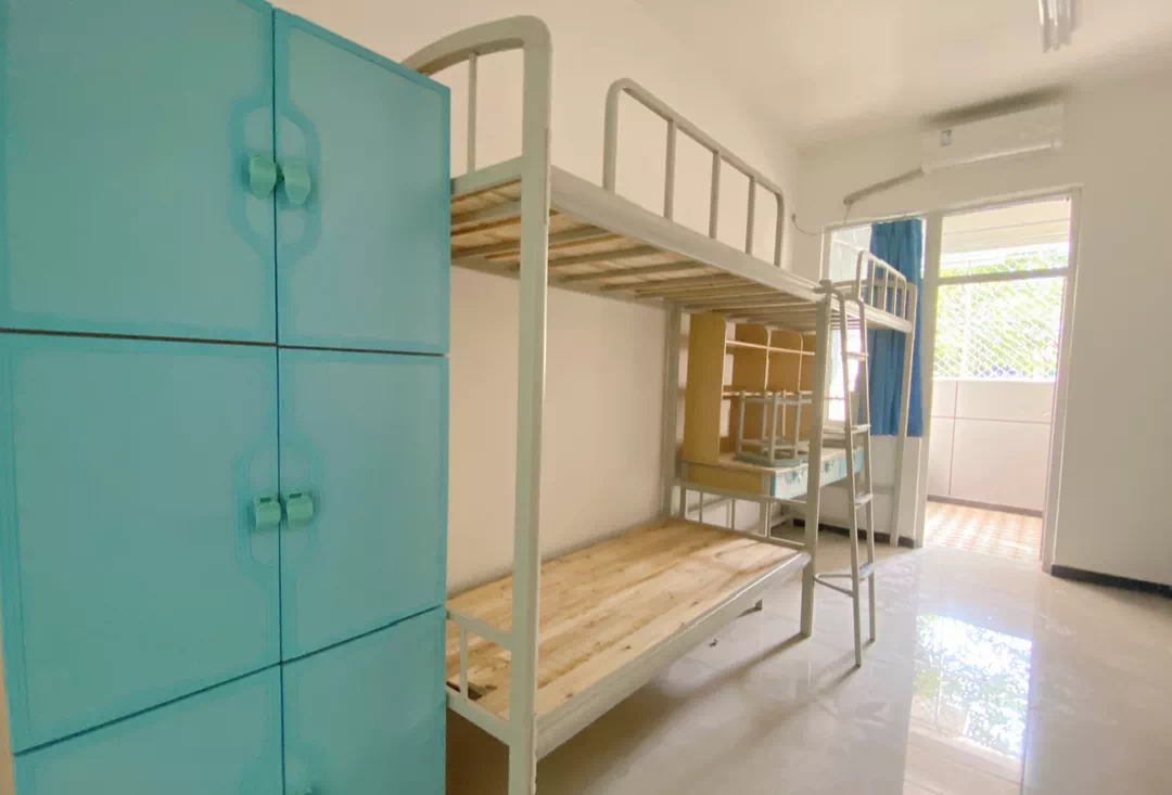 风里雨里,我在重庆电讯职业学院等你!_生活_校园_宿舍