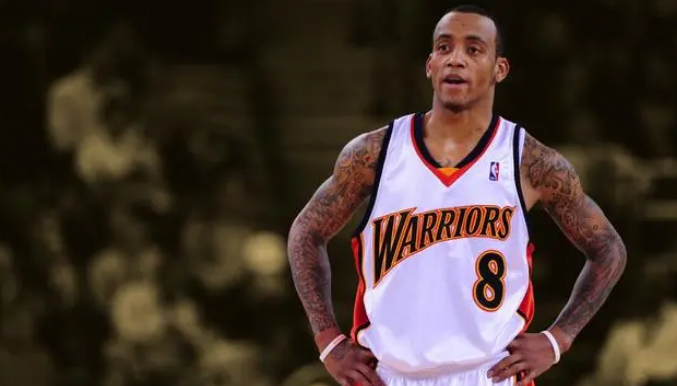 原创蒙塔埃利斯他下场为何如此狼狈巅峰期被抛弃31岁失去打球机会