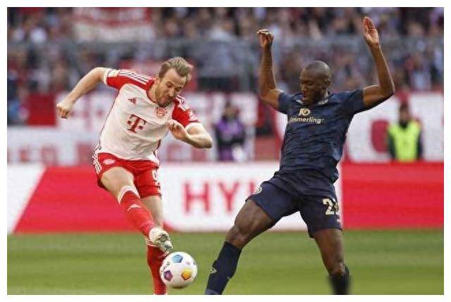 凯恩双响拜仁夺冠气势如虹81大胜疯狂登顶壮举追平领跑群