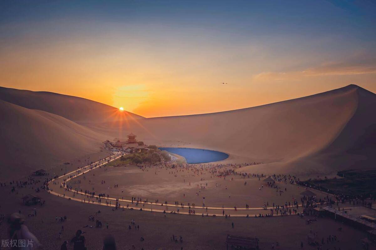 贵阳到青海月牙泉旅游报团青海报团5天游攻略干货攻略