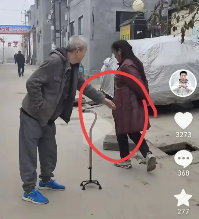 是时候查查他了_老人_朱之文_村里