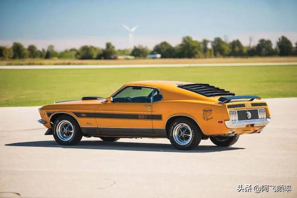 废弃谷仓发现罕见 1970年福特mustang mach 1特别版_搜狐汽车_搜狐网