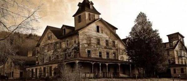 美国唯一官方承认的恶灵索命案至今科学无解让人不寒而栗